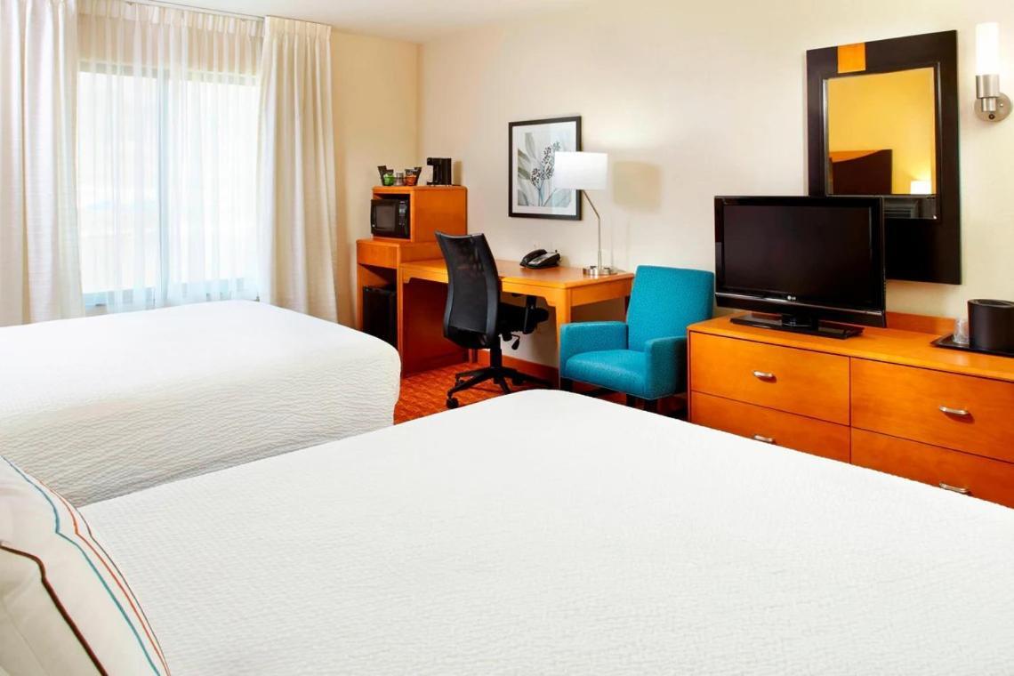 פיטסבורג Fairfield Inn And Suites Neville Island מראה חיצוני תמונה
